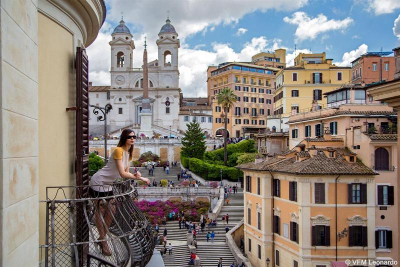 At The Spanish Steps View Рим Экстерьер фото